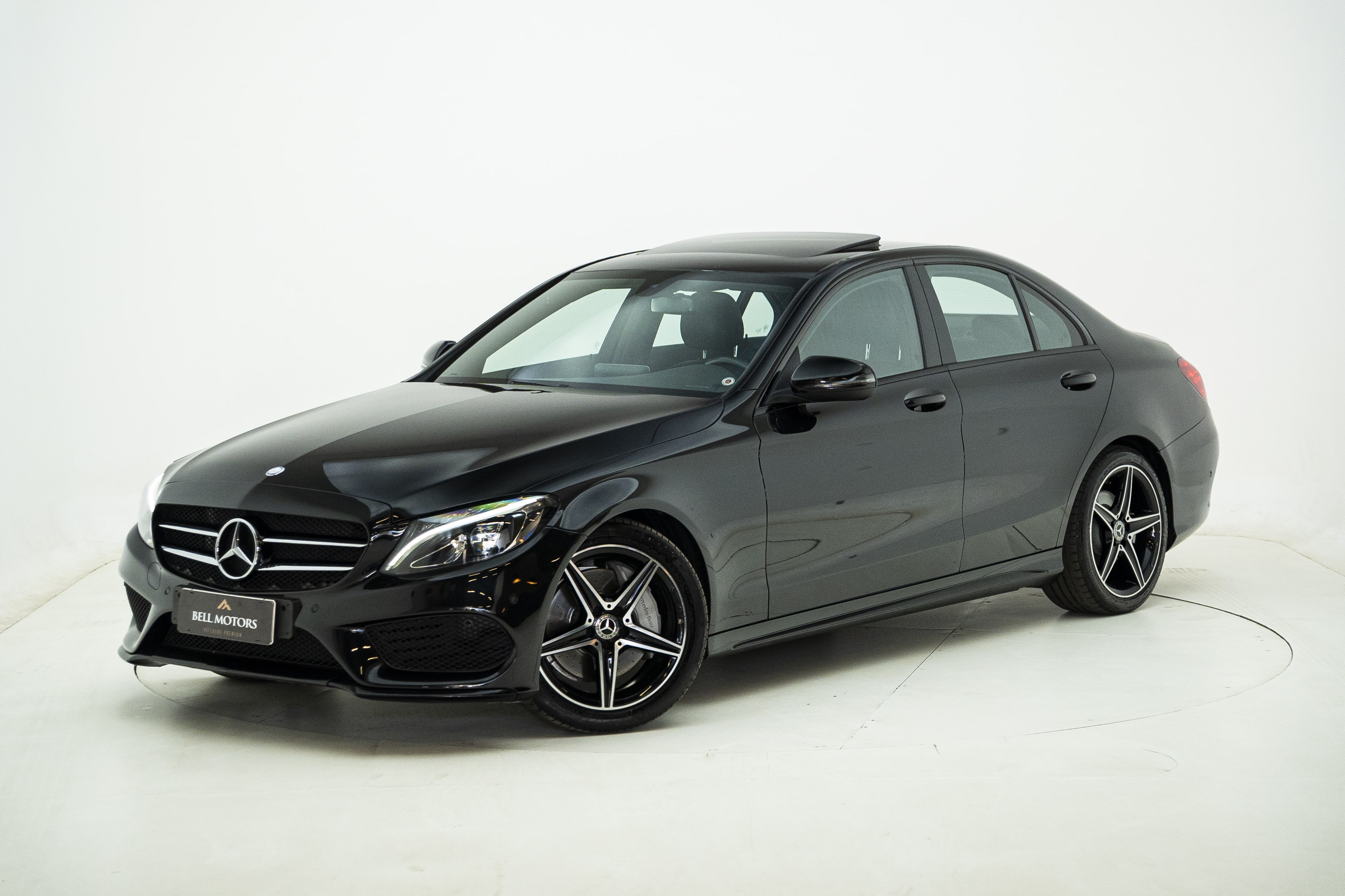 MB C300 - Preto-15-min